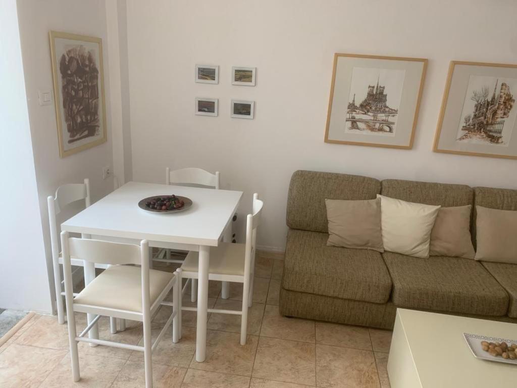 Alea2 Apartment Tirana Eksteriør billede